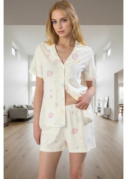 Rahat %100 Pamuklu Pijama Takımı Galaksi Desenli Şort ve Gömlek Dayanıklı Malzeme