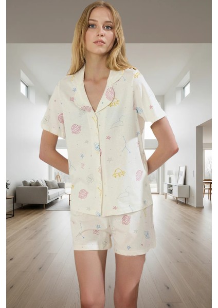Rahat %100 Pamuklu Pijama Takımı Galaksi Desenli Şort ve Gömlek Dayanıklı Malzeme fiyatları