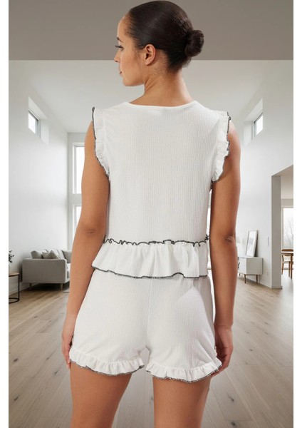 Yazlık Pamuklu Pijama Takımı Fırfırlı Detaylı & Regular Kalıp Yüksek Kalite Trend Tasarım modelleri