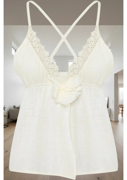 Feminen Pijama Takımı Dantel Detaylı Flamlı Pamuk Dokuma Yazlık Şortlu Modern Stil Rahat ve Şık fırsatları
