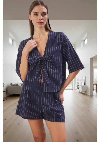 Pamuklu Keten Pijama Takımı Çizgili Bağlamalı Regular Kalıp Yaz Dayanıklı Malzeme fiyatları