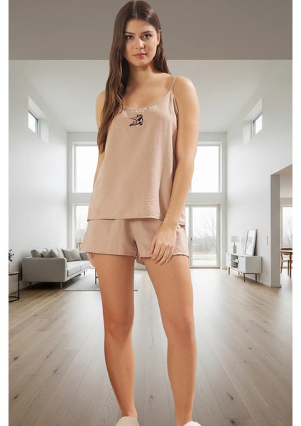 Evde Rahatlık Için Dokuma Pijama Takımı Yüksek Kalite Konforlu Kesim Şık Görünüm