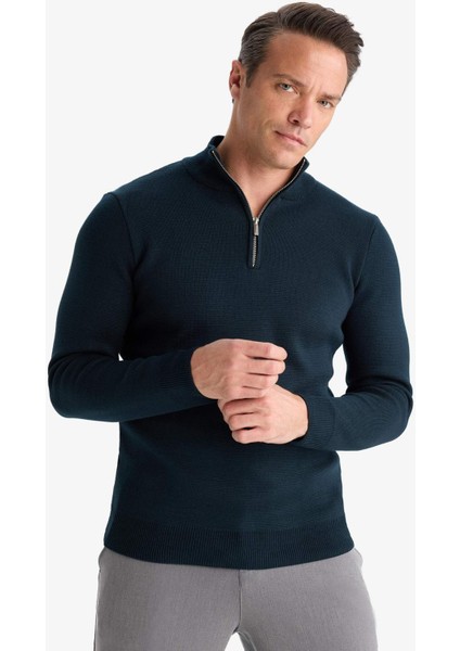 Standart Fit Normal Kesim Dik Yaka Yarım Fermuarlı Basic Düz Triko Kazak A5184AX25AU modelleri