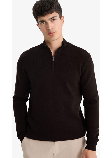 Standart Fit Normal Kesim Dik Yaka Yarım Fermuarlı Basic Düz Triko Kazak A5184AX25AU