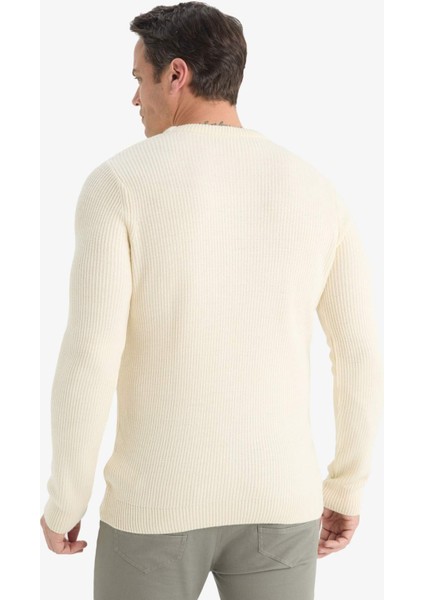 Standart Fit Normal Kesim Bisiklet Yaka Dokulu Triko Kazak C8814AX25WN