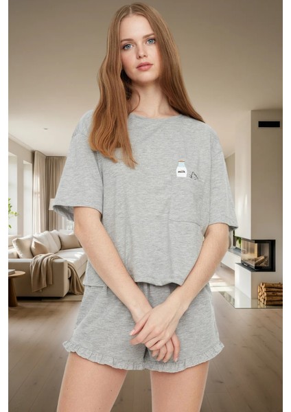 Rahat Yazlık Pijama Takımı Kısa Kollu Tişört ve Şort Pamuklu Örme Kumaş Özenle Seçilmiş