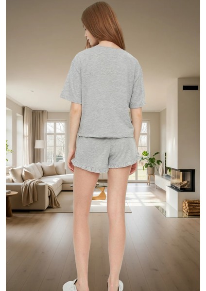 Rahat Yazlık Pijama Takımı Kısa Kollu Tişört ve Şort Pamuklu Örme Kumaş Özenle Seçilmiş modelleri