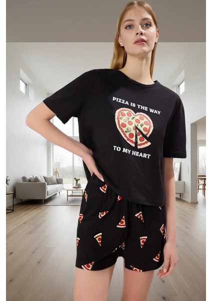 Evde Rahatlık Için %100 Pamuklu Kadın Pijama Takımı Pizza Desenli Şort ve Tişört Özenle Seçilmiş