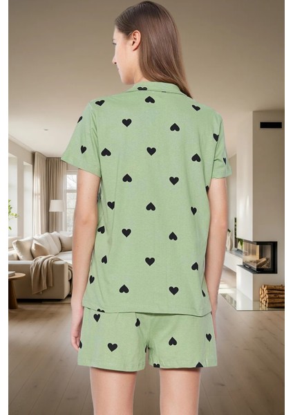 Kısa Kollu Pamuklu Pijama Takımı Kalpli Desenli Regular Kalıp Yazlık Ev Giyim Özenle Seçilmiş modelleri