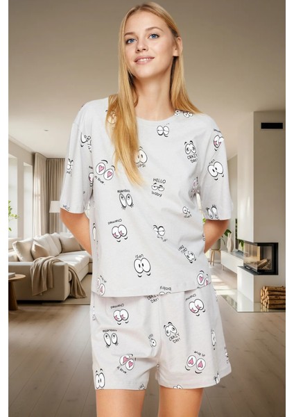 Yazlık Pijama Takımı %100 Pamuk Regular Kalıp Eğlenceli Desenler Seçkin Malzeme Rahat ve Şık