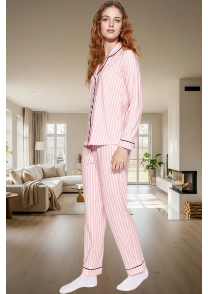Şık ve Rahat Çizgili Pijama Takımı Polyester Elastan Karışımı Uzun Ömürlü Trend Tasarım modelleri