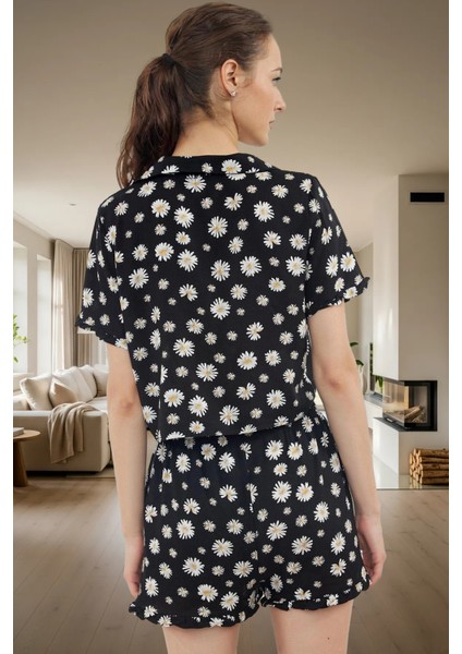 Yazlık Şortlu Pijama Takımı %100 Viskoz Rahat Kalıp Çiçekli Özenle Seçilmiş Özel Tasarım modelleri
