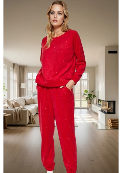 Kışlık Örme Pijama Takımı %100 Polyester Polar Puantiyeli Desen Boru Paça Modern Stil