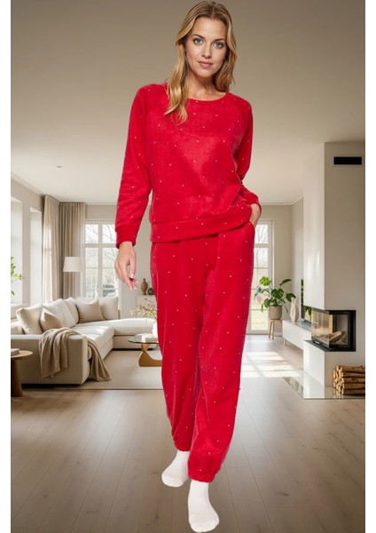 Kışlık Örme Pijama Takımı %100 Polyester Polar Puantiyeli Desen Boru Paça Modern Stil fiyatları