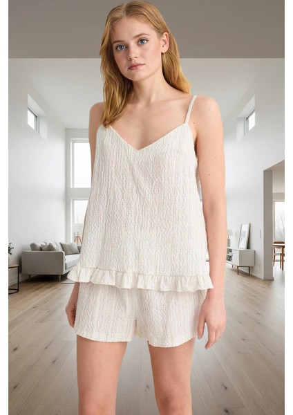 Rahatlık ve Şıklık Bir Arada Pamuklu Pijama Takımı Modern Stil Dayanıklı Malzeme