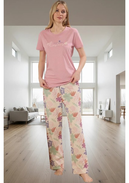 Pamuklu Çiçekli Pijama Takımı Renk Regular Kalıp Boru Paça Şık Görünüm Konforlu Kesim