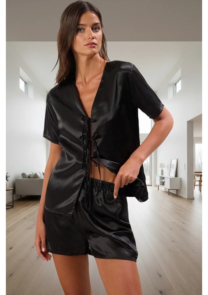 Rahat ve Şık Saten Pijama 100% Polyester V Yaka Kısa Kollu Boru Paça Şort Ev Giyim Takımı