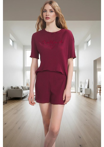 Rahat Kesim Pijama Takımı Yumuşak Örme Kumaş Yazlık Şort ve Tişört Uzun Ömürlü