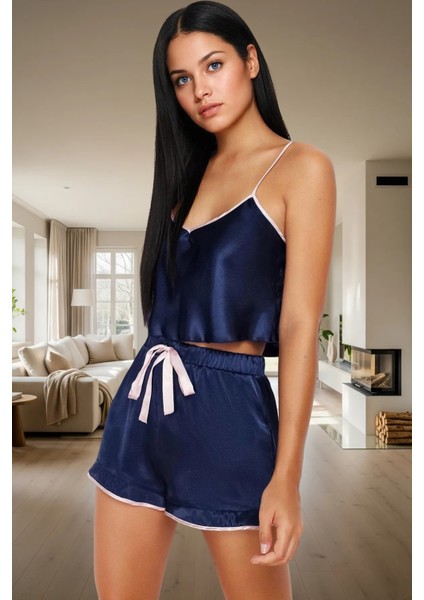 Rahat ve Şık Saten Pijama Takımı Yaz Aylarına Özel Mükemmel Uyum Görünüm Uzun Ömürlü