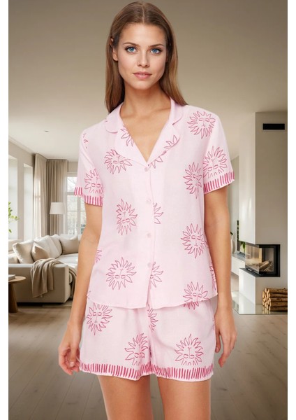 Şortlu Pijama Takımı Yumuşak Viskon ve Güneş Desenleri Özenle Seçilmiş Konforlu Kesim