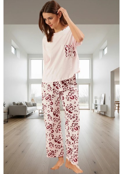Leopar Desenli Pamuk Pijama Takımı Rahatlık ve Stil Bir Arada Özel Tasarım Kaliteli Işçilik