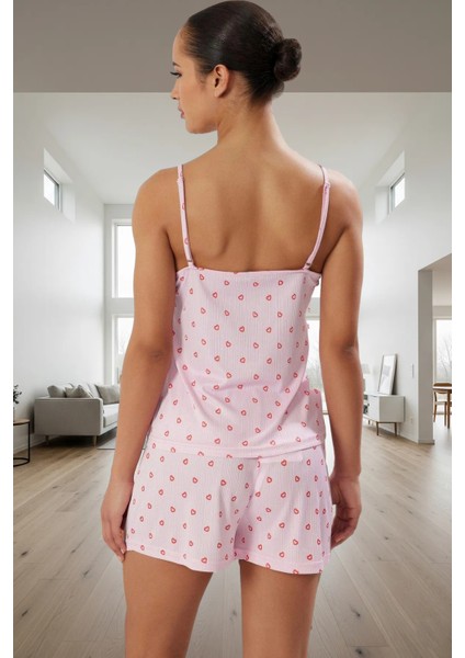 Rahat Örme Pijama Takımı Kalp Desenli Ince Askılı Boru Paça Şort Mükemmel Uyum Özel Tasarım modelleri