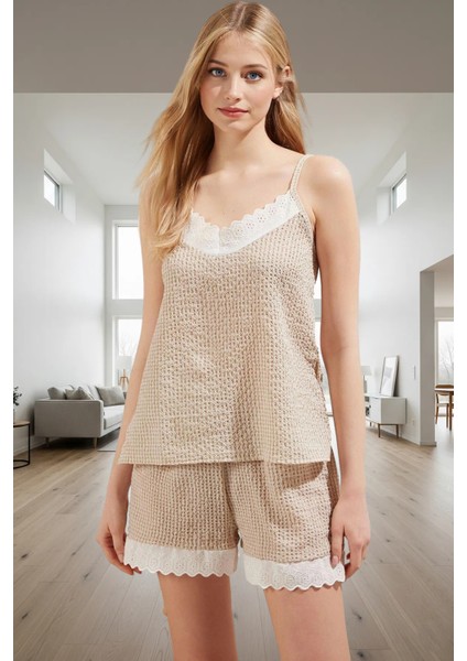 Yazlık Ince Askılı Pamuklu Pijama Takımı Ekoseli Gofre Dokuma Regular Kalıp Zarifane Tasarım fiyatları