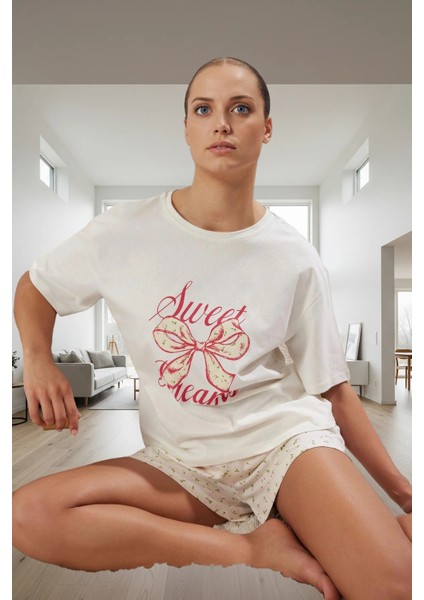 Çiçekli Desenli %100 Pamuk Pijama Takımı Homewear Konforu Seçkin Malzeme Özenle Seçilmiş fiyatları