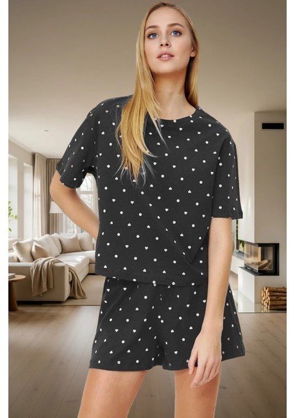 Yazlık Pamuklu Pijama Takımı Rahat Şık ve Nefes Alabilir Profesyonel Görünüm Özel Tasarım