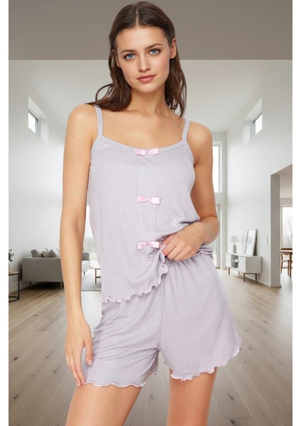 Kurdele Detaylı Viskoz Pijama Takımı Rahat ve Şık Ev Giyim Özenle Seçilmiş Görünüm