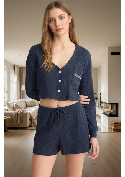 Rahat Pijama Takımı Örme Kumaş Relaxed Kalıp V Yaka Detay Özenle Seçilmiş Zarifane Tasarım