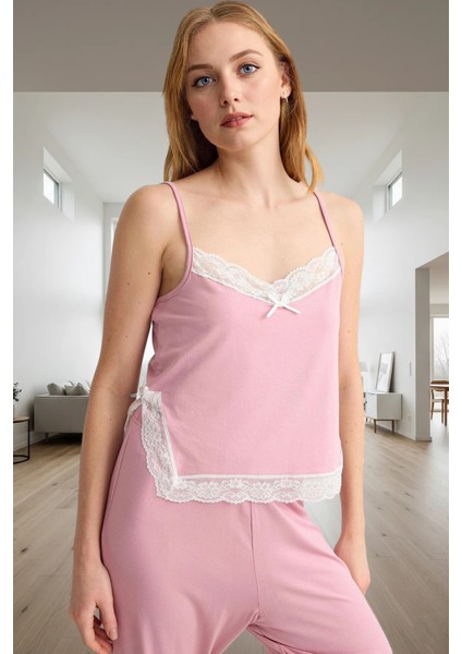 Ince Askılı Viskoz Pijama Takımı Dantel Detaylı Rahat ve Nefes Alabilir Konforlu Kesim