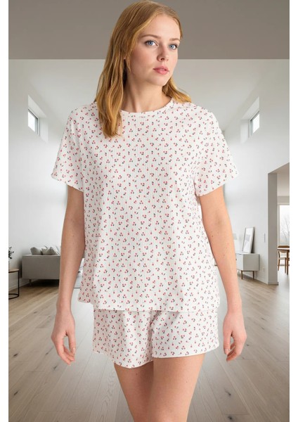 Rahat ve Şık Kiraz Desenli Pijama Takımı Örme Kumaş Yazlık Özenle Seçilmiş