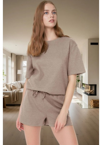 Örme Waffle Kumaş Pijama Takımı 2 Parça Rahat ve Şık Yazlık Mükemmel Uyum Zarifane Tasarım