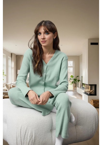 Kadın Kaşkorse Örme Pijama Takımı Kış Mevsimi Için Rahat Uyku Günlük Kullanım