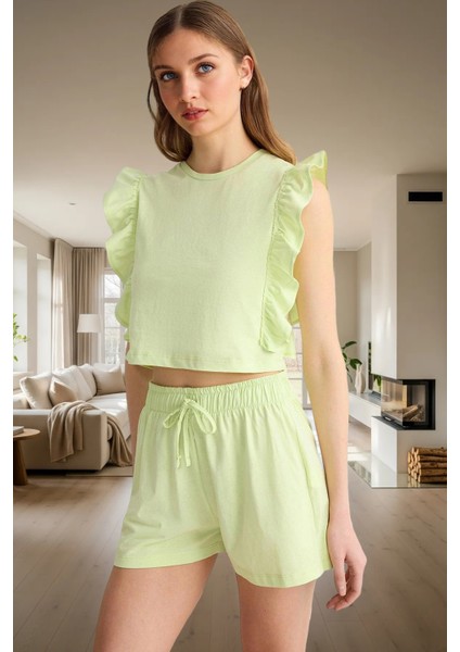 Kadın Yazlık Pamuklu Pijama Takımı Fırfırlı Detaylar Trend Tasarım Özenle Seçilmiş