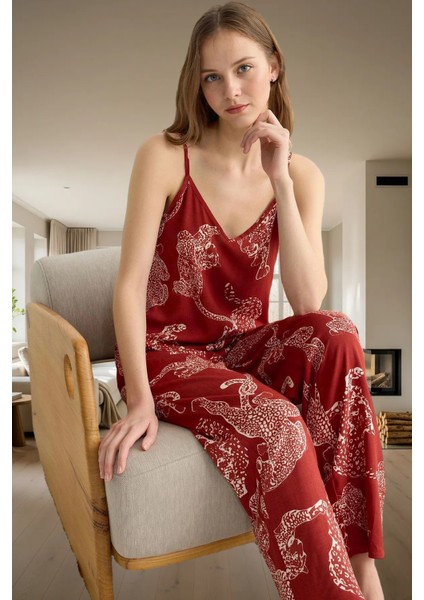 Kadın V Yaka Ince Askılı Kaplan Desenli Viskoz Pijama Takımı Modern Stil Şık Görünüm Seçkin Malzeme fiyatları