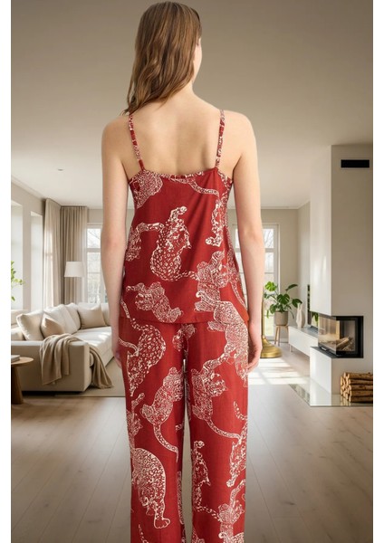 Kadın V Yaka Ince Askılı Kaplan Desenli Viskoz Pijama Takımı Modern Stil Şık Görünüm Seçkin Malzeme modelleri