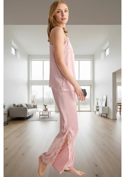 Kadın Saten Pijama Takımı Ince Askılı Dantel Detaylı Rahat Ev Giysisi Zarif Tasarım fiyatları