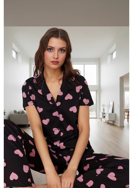 Kadın Kalpli Pamuklu Kısa Kollu Rahat Pijama Takımı Trend Tasarım Premium Kalite