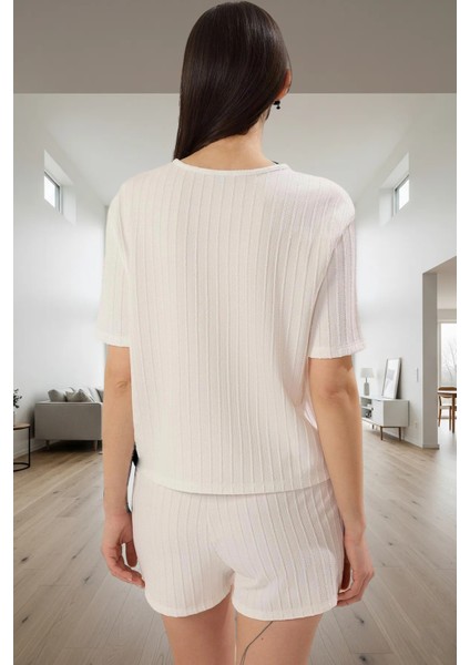 Kadın Rahat Örme Pijama Takımı Şortlu Kısa Kollu Yazlık Modern Stil Günlük Kullanım Için modelleri