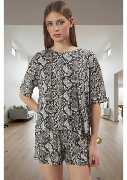 Kadın Rahat Viskoz Pijama Takımı Yılan Desenli Kısa Kollu Şortlu Homewear Premium Kalite fiyatları