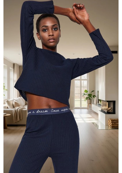 Kadın Fitilli Örme Pijama Takımı Regular Kalıp Rahat Günlük Konforlu Kesim Kaliteli Işçilik