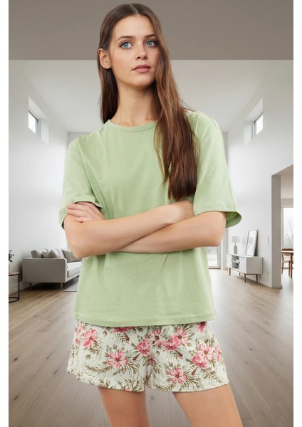 Kadın Yazlık %100 Pamuklu Çiçekli Pijama Takımı Mükemmel Uyum Rahat Kullanım ve Şık