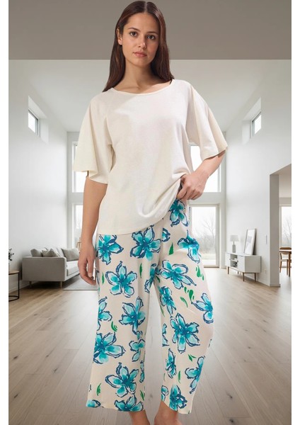 Kadın Çiçekli Pamuklu Kısa Kollu Pijama Takımı Zarif Tasarım Rahat Kullanım
