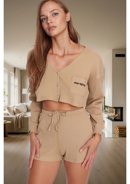 Kadın Örme Pijama Takımı Rahat Kalıp Uzun Kollu Kısa Şort Kullanım Mükemmel Uyum