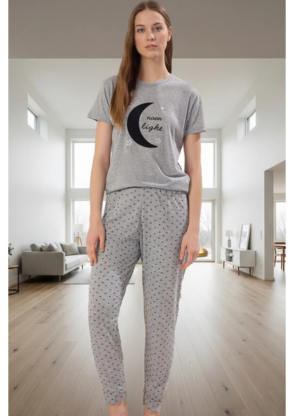 Kadın Pamuklu Pijama Takımı Galaksi Baskı Regular Kalıp Rahat Ev Giyim Profesyonel Görünüm