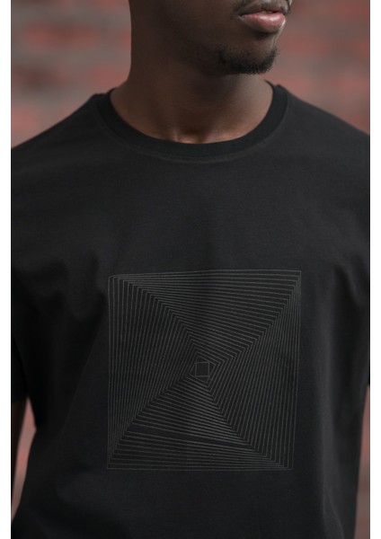 Slim Fit Pamuklu Önü Baskılı Sıfır Yaka T-Shirt fırsatları