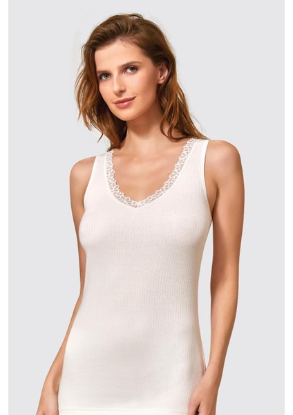 Berrak 2'li Kalın Askılı Yakası Dantelli Fitilli Desen Battal Beden Pamuklu Atlet fiyatları