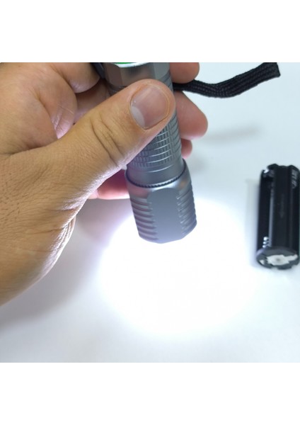 OR-8818 Mini LED El Feneri - Alüminyum Alaşım - Deprem Feneri - 3x Aaa Kuru Pil Uyumlu (Piller Dahil Değildir) modelleri